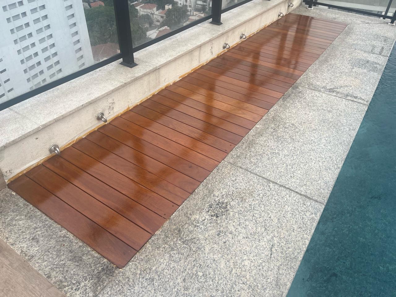 Piso antes da restauração